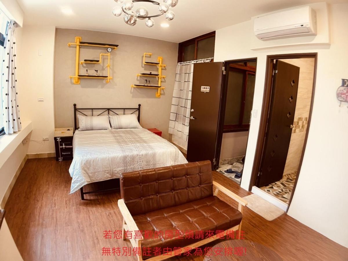 Green Only Homestay Tainan Esterno foto